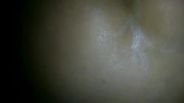 Neverjetno :  Blondinka v mrežastih črnih nogavicah ima čuten seks z moškim Filmski odlomki 