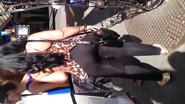 Neverjetno :  Rdečelaska tajnica obožuje svoje velike joške Filmski odlomki 