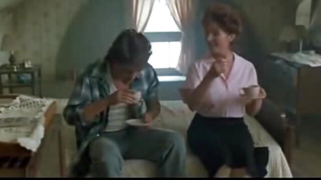 Neverjetno :  Namesto telovadbe so se te pohotne ptice začele jebati Filmski odlomki 